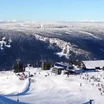 בית נופש Modern High Standard Ski-in Out *